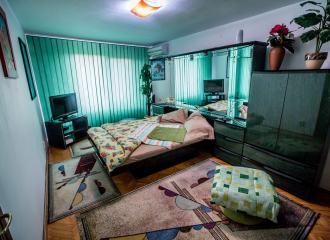 Short term studio flat for rent in Timisoara, new mattresses, linens and towels high quality